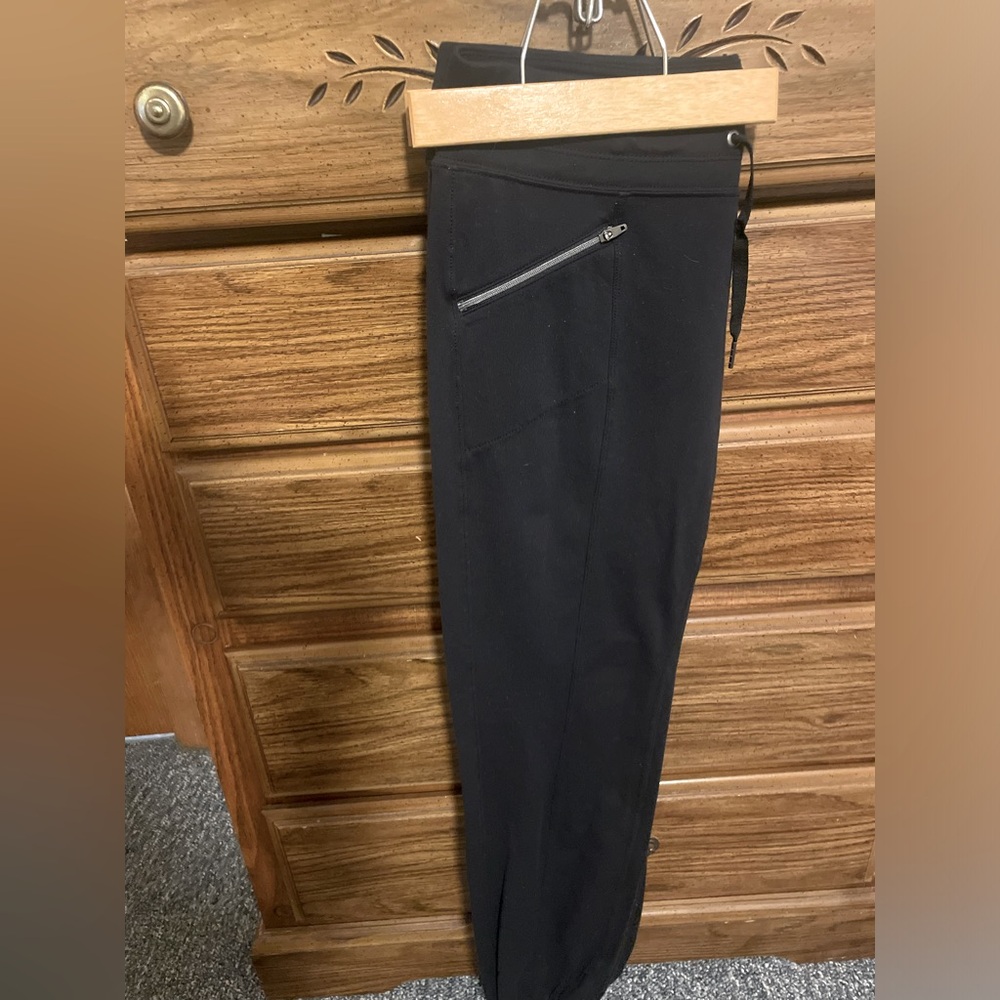 Athleta Black Jogger pants